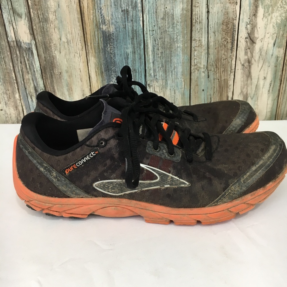Brooks Pure Connect Lightweight Running Shoes